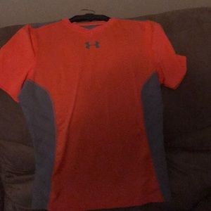 Under Armour Fitted Heat Gear Shirt